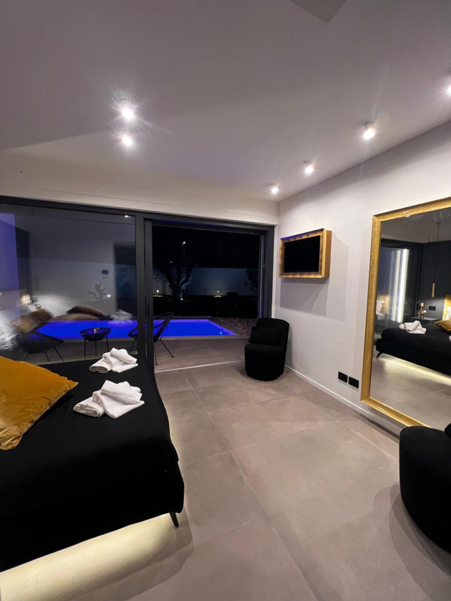Luxury In The Jungle Villa Formello Dış mekan fotoğraf